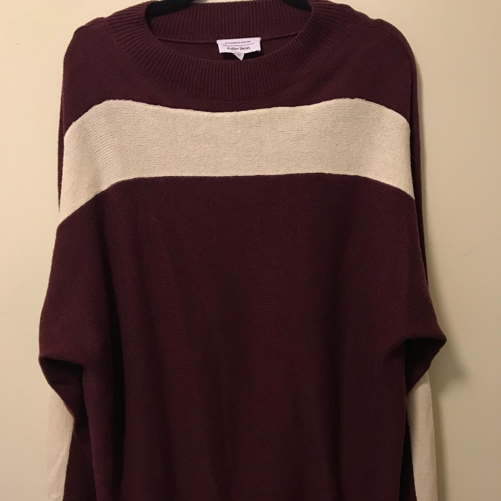 & OTHER STORIES Burgundy Oversized Sweater.